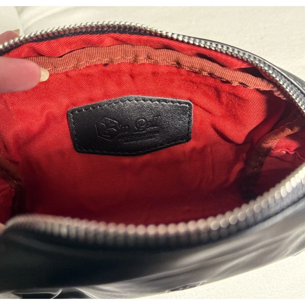 IN PELL Black Leather Dopp Kit Toiletry Bag Zip Inner Pockets Top Handle Italy
